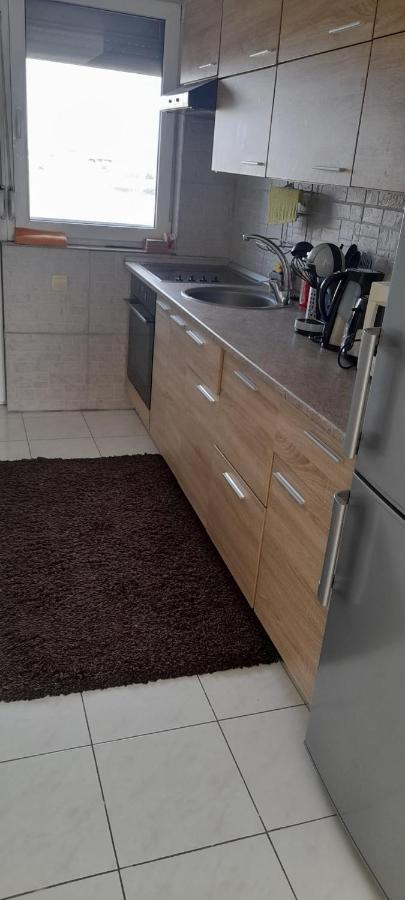 Апартаменти Apartament Bety Sea Front Костінешть Екстер'єр фото